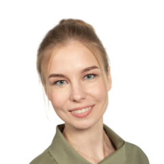 Врач Искандарова Юлия Константиновна - Ортодонт